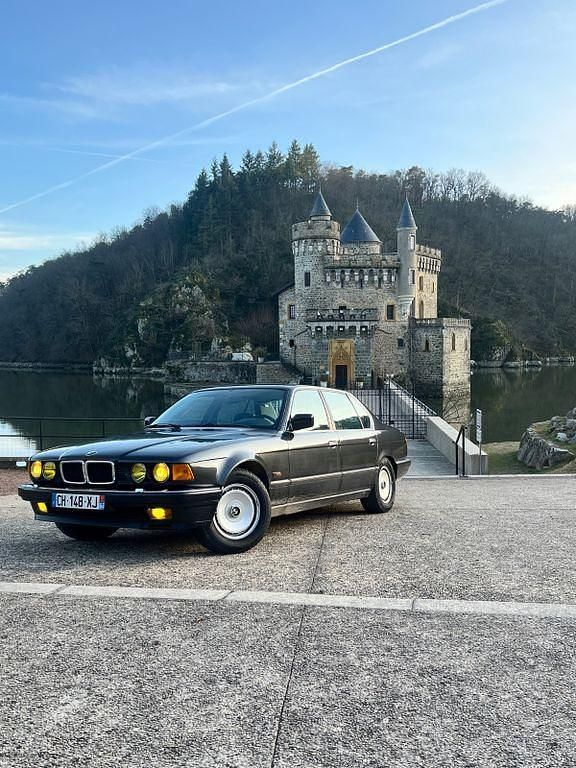 Schwarz Gebraucht 1989 BMW 750L Limousine | 12.500 € - Bild 1/4