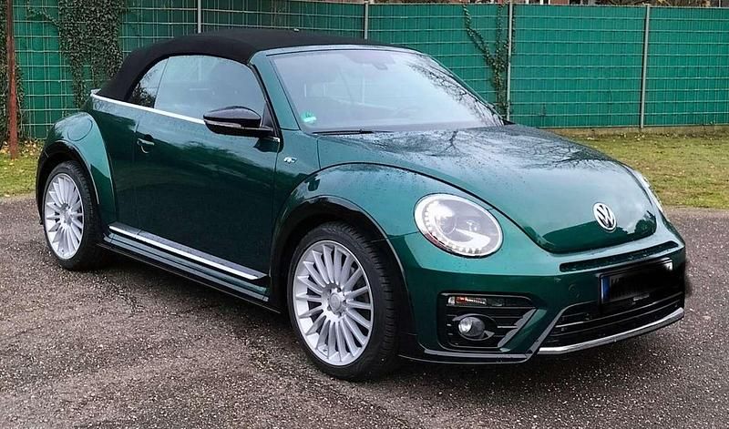 Bottlegreen Gebraucht 2018 VW Beetle R-line Cabrio | 32.995 € - Bild 1/4