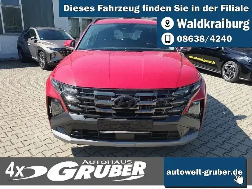 Gebraucht Hyundai Tucson 160 PS (117 kW) 2025 Engine red SUV
