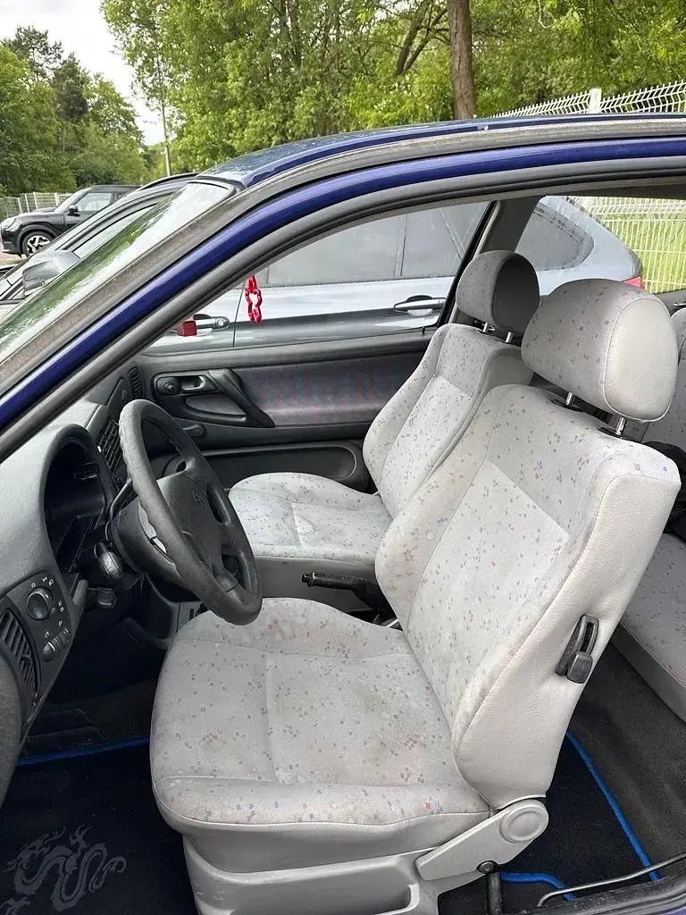 Gebraucht VW Polo Basis 60 PS (44 kW) 1996 Blau Limousine