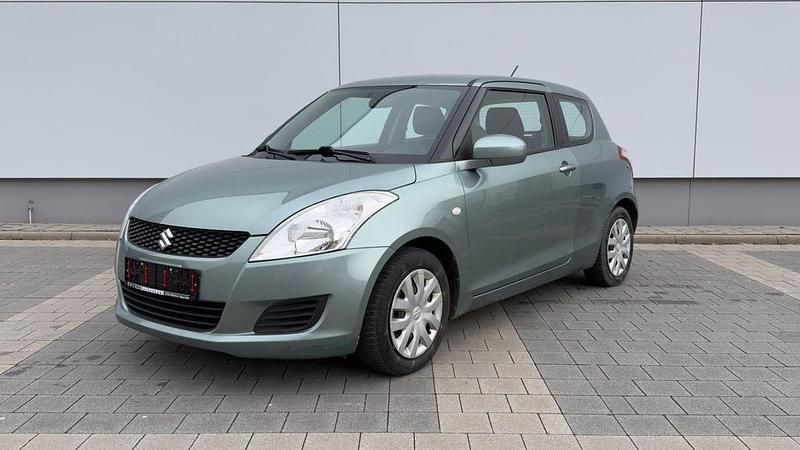 Gebraucht Suzuki Swift Club 94 PS (69 kW) 2011 Grün Kleinwagen