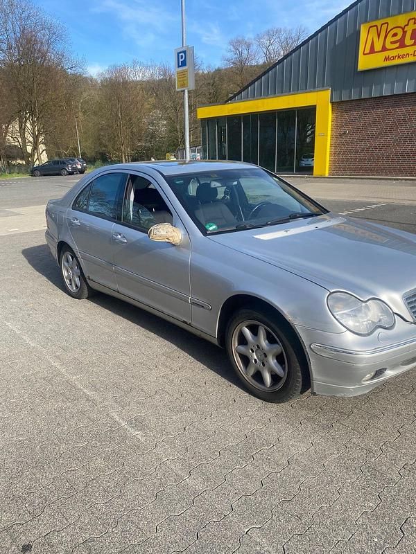 Gebraucht Mercedes C240 170 PS (125 kW) 2000 Silber Limousine
