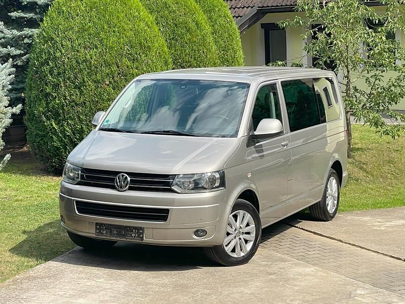 Beige Gebraucht 2012 VW Multivan Match Van | 27.390 € - Bild 1/4