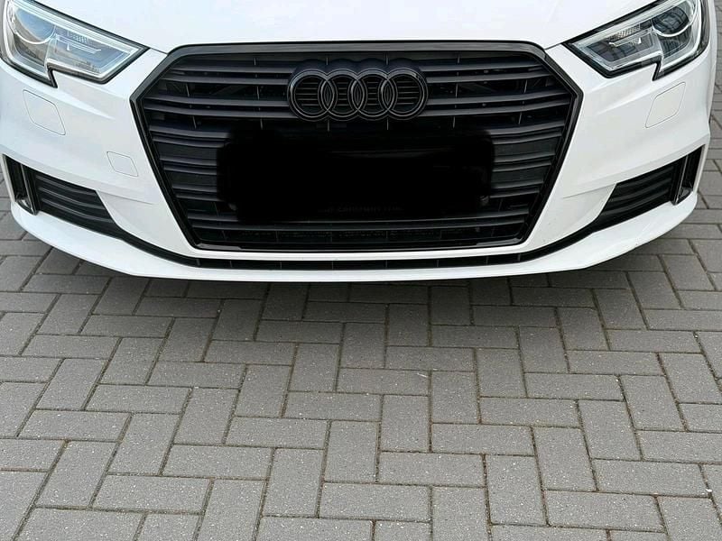 Gebraucht Audi A3 S-Line 150 PS (110 kW) 2018 Weiß Limousine