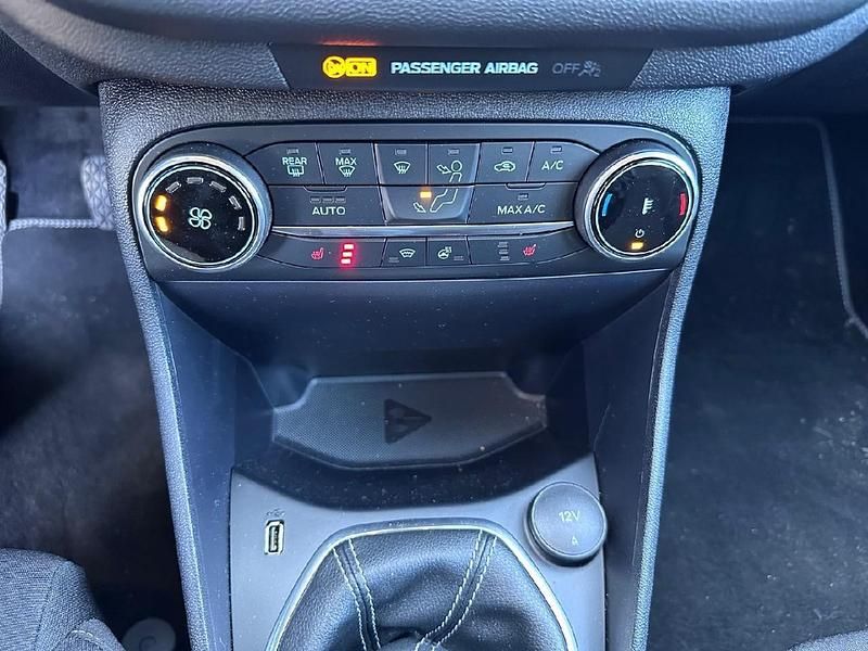 Gebraucht Ford Fiesta Titanium 125 PS (91 kW) 2023 Schwarz Kleinwagen