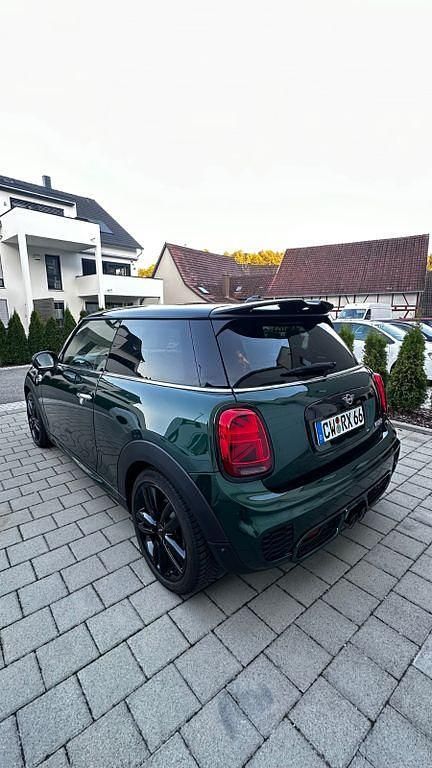 Gebraucht Mini John Cooper Works 192 PS (141 kW) 2018 Grün Kleinwagen