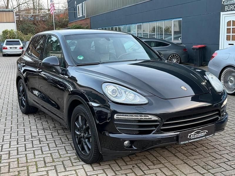 Gebraucht Porsche Cayenne 400 PS (294 kW) 2011 Schwarz SUV