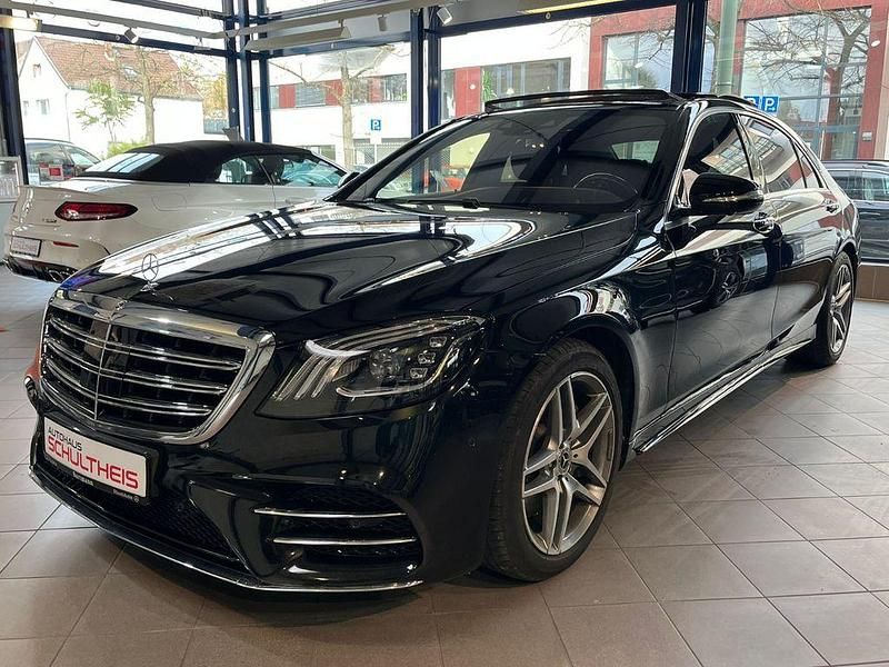 Schwarz Gebraucht 2018 Mercedes S560 Night Limousine | 61.890 € (Etwas zu teuer) - Bild 1/4