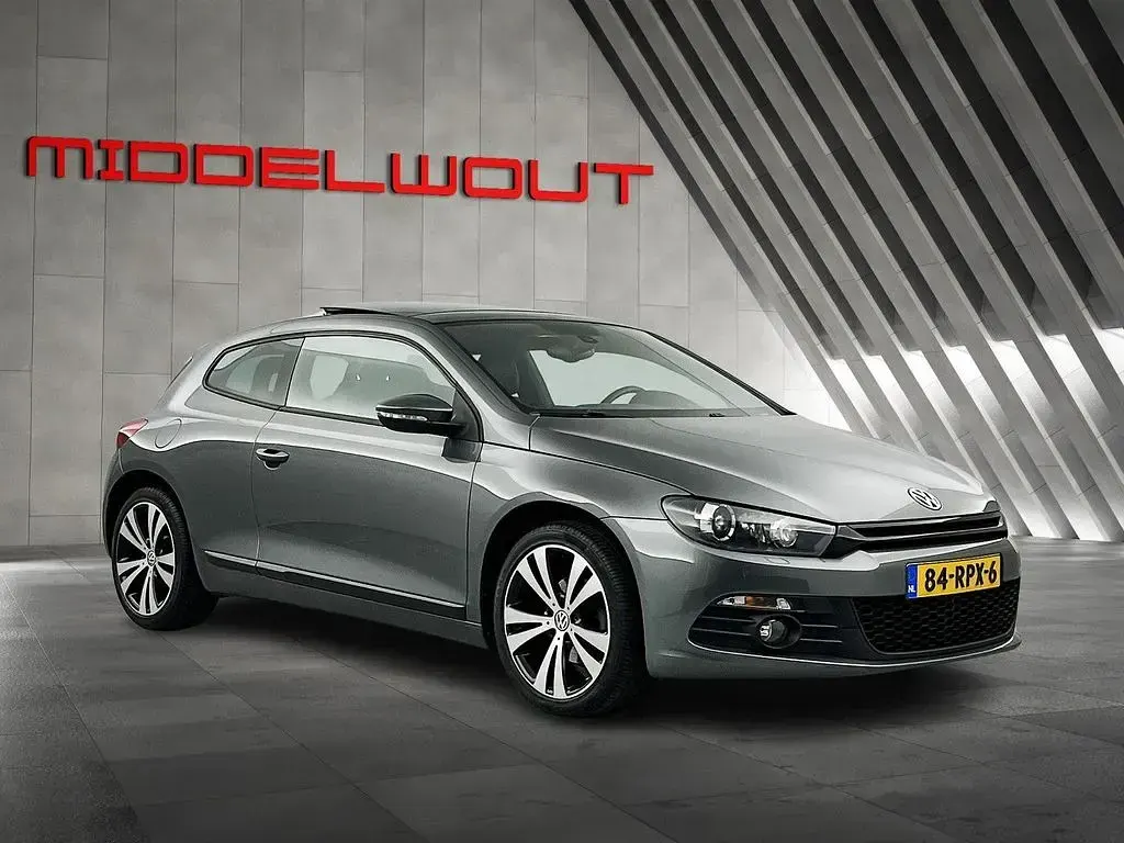 Używany VW Scirocco Edition 122 KM (89 kW) 2012 Szary