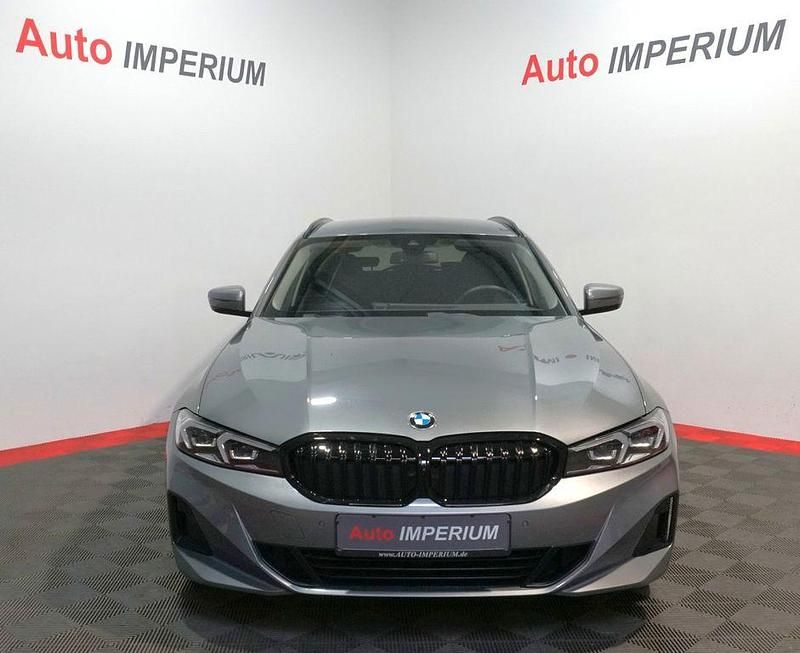 Używany BMW 320 190 KM (139 kW) 2023 Szary Kombi