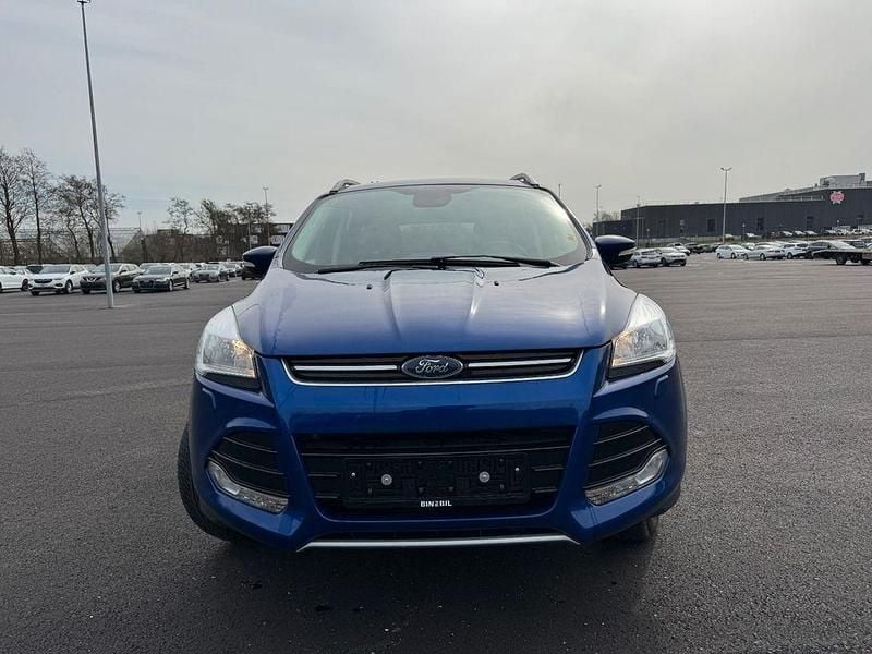 Gebraucht Ford Kuga Titanium 150 PS (110 kW) 2016 Blau SUV