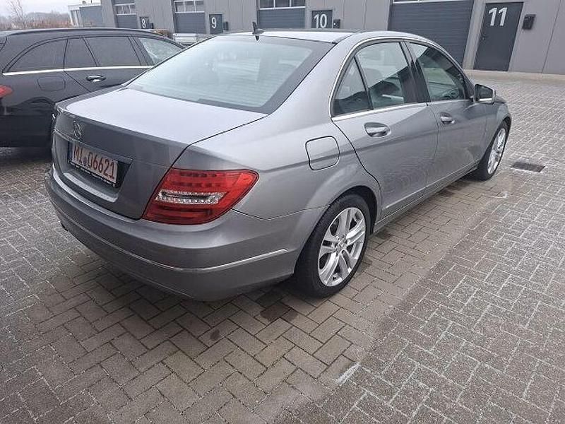 Gebraucht Mercedes C200 184 PS (135 kW) 2011 Palladiumsilber  metalliclack Limousine