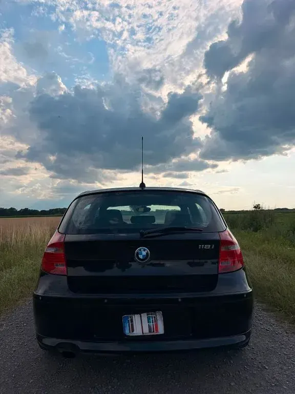 Gebraucht BMW 118 143 PS (105 kW) 2007 Schwarz Kleinwagen
