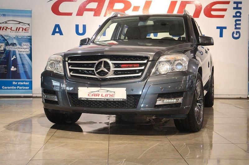 Grau Gebraucht 2010 Mercedes GLK350 SUV | 13.499 € (Fairer Preis) - Bild 1/4