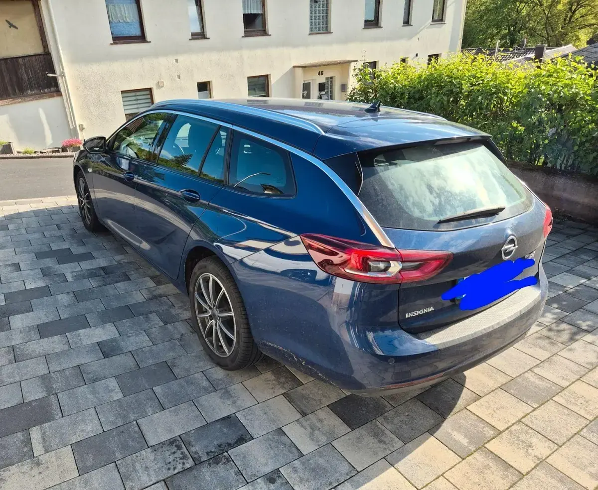 Gebraucht Opel Insignia Elegance 122 PS (89 kW) 2022 Blau Kombi