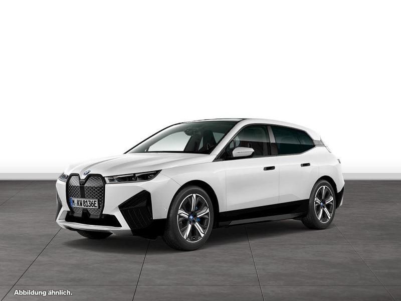 Mineralweiß metallic Gebraucht 2024 BMW iX SUV | 79.474 € - Bild 1/4