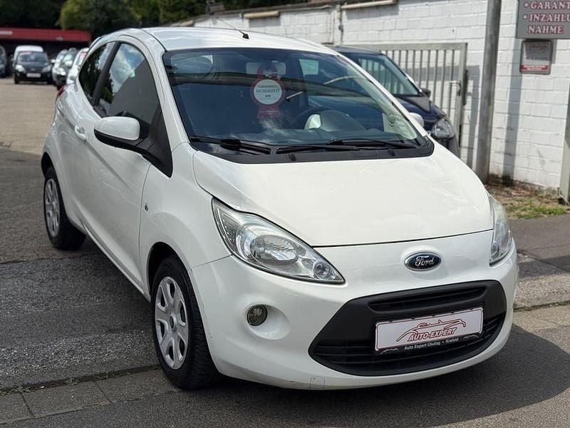 Weiß Gebraucht 2009 Ford Ka Titanium Kleinwagen | 4.450 € (Teuer) - Bild 1/4