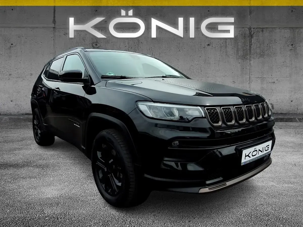 Gebraucht Jeep Compass Night Eagle 131 PS (96 kW) 2023 Schwarz SUV