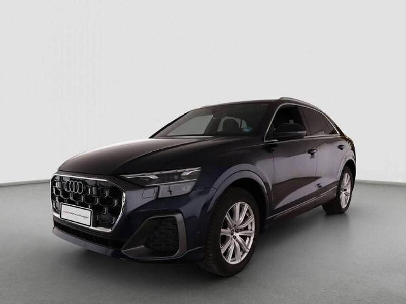 Blau Gebraucht 2025 Audi Q8 S-Line SUV | 71.950 € (Superpreis) - Bild 1/3