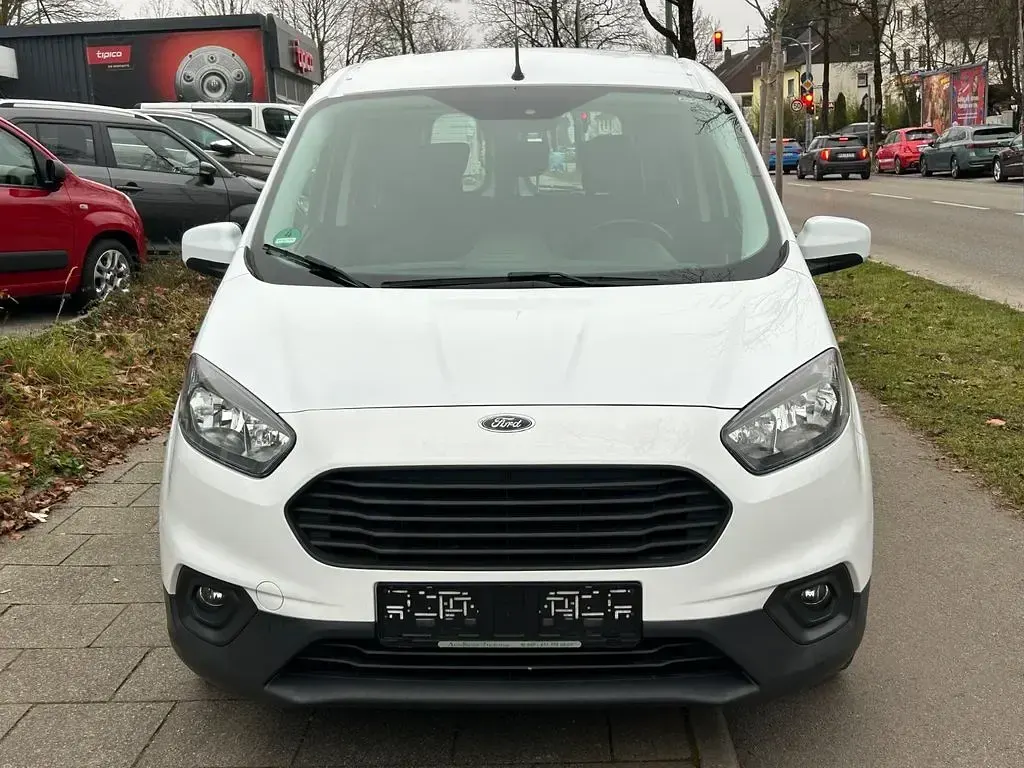 Gebraucht Ford Transit 75 PS (55 kW) 2020 Weiß Kombi