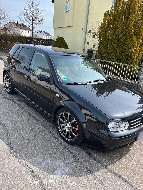 Gebraucht VW Golf IV 150 PS (110 kW) 2001 Schwarz Kleinwagen