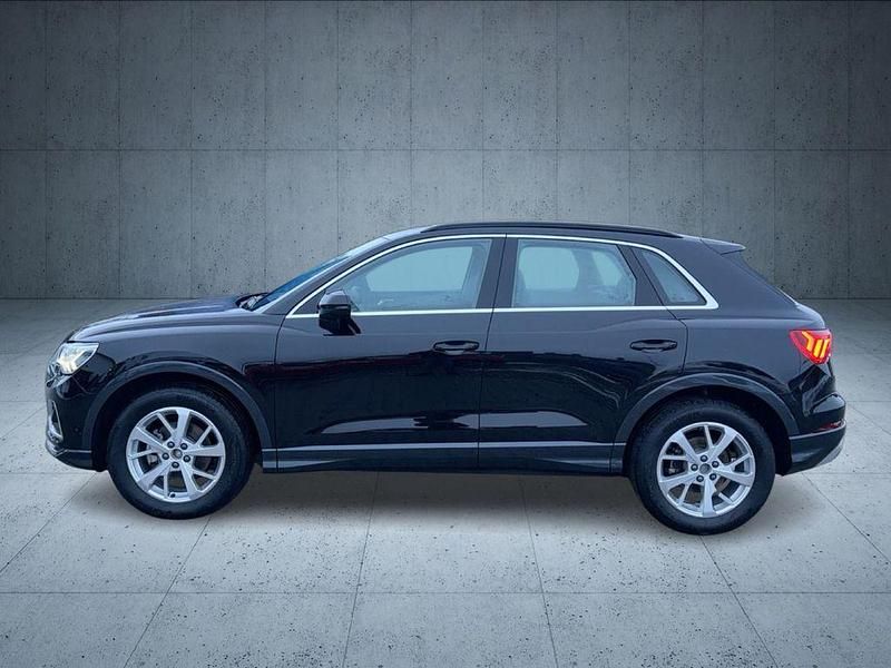 Gebraucht Audi Q3 Advanced Plus 150 PS (110 kW) 2024 Mythosschwarz metallic SUV