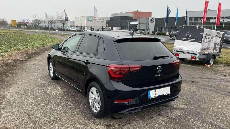 Gebraucht VW Polo Style 110 PS (80 kW) 2023 Schwarz Kleinwagen