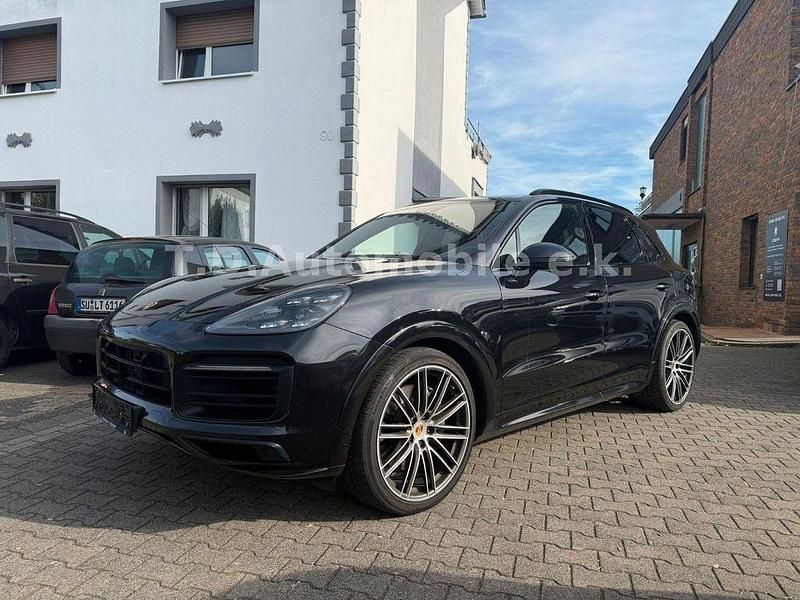 Gebraucht Porsche Cayenne S 441 PS (324 kW) 2019 Schwarz SUV