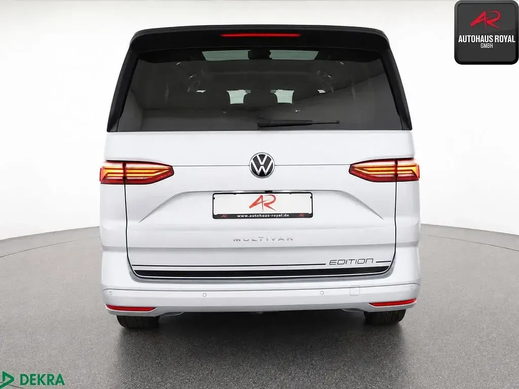 Gebraucht VW Multivan Edition 204 PS (150 kW) 2024 Reflexsilber Van / Kleinbus