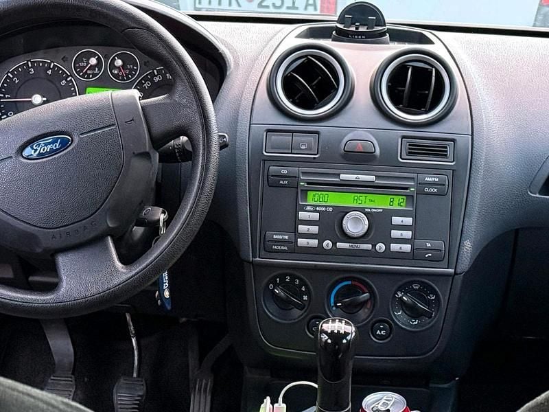 Gebraucht Ford Fiesta 70 PS (51 kW) 2006 Kleinwagen