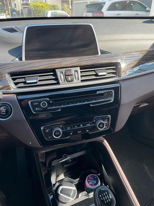 Gebraucht BMW X1 150 PS (110 kW) 2017 Weiß SUV