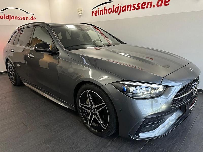 Grau Gebraucht 2023 Mercedes C300 AMG Limousine | 37.950 € (Fairer Preis) - Bild 1/4