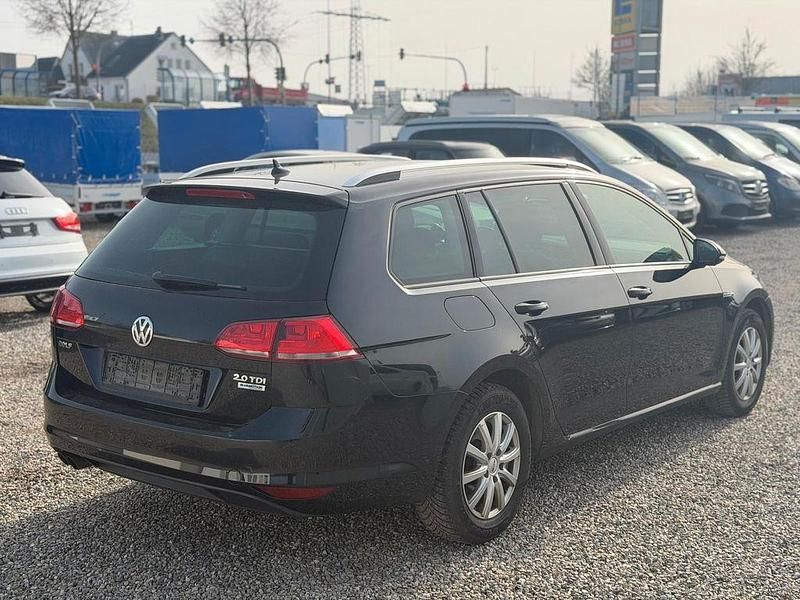 Gebraucht VW Golf VII LOUNGE 150 PS (110 kW) 2016 Schwarz Kombi