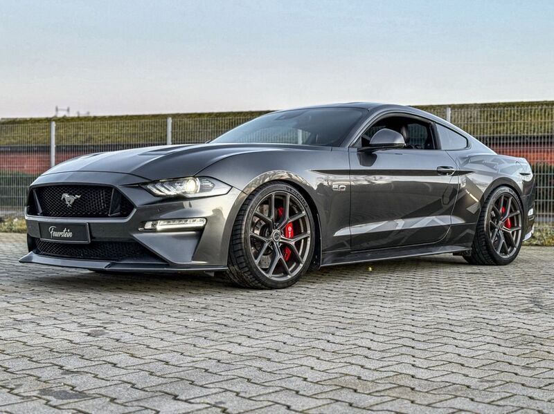 Grau Gebraucht 2019 Ford Mustang GT Coupé | 77.499 € - Bild 1/4