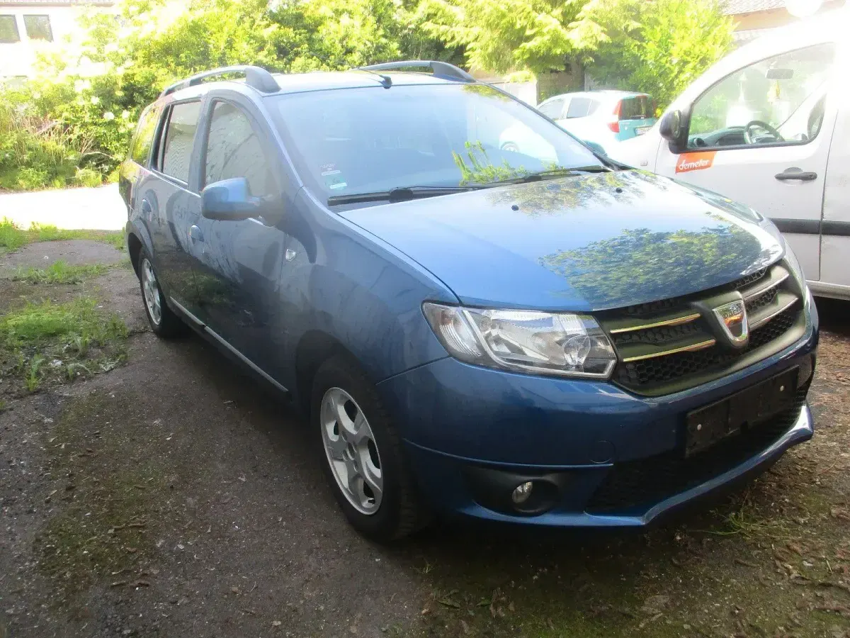 Gebraucht Dacia Logan MCV Prestige 90 PS (66 kW) 2014 Blau Kombi