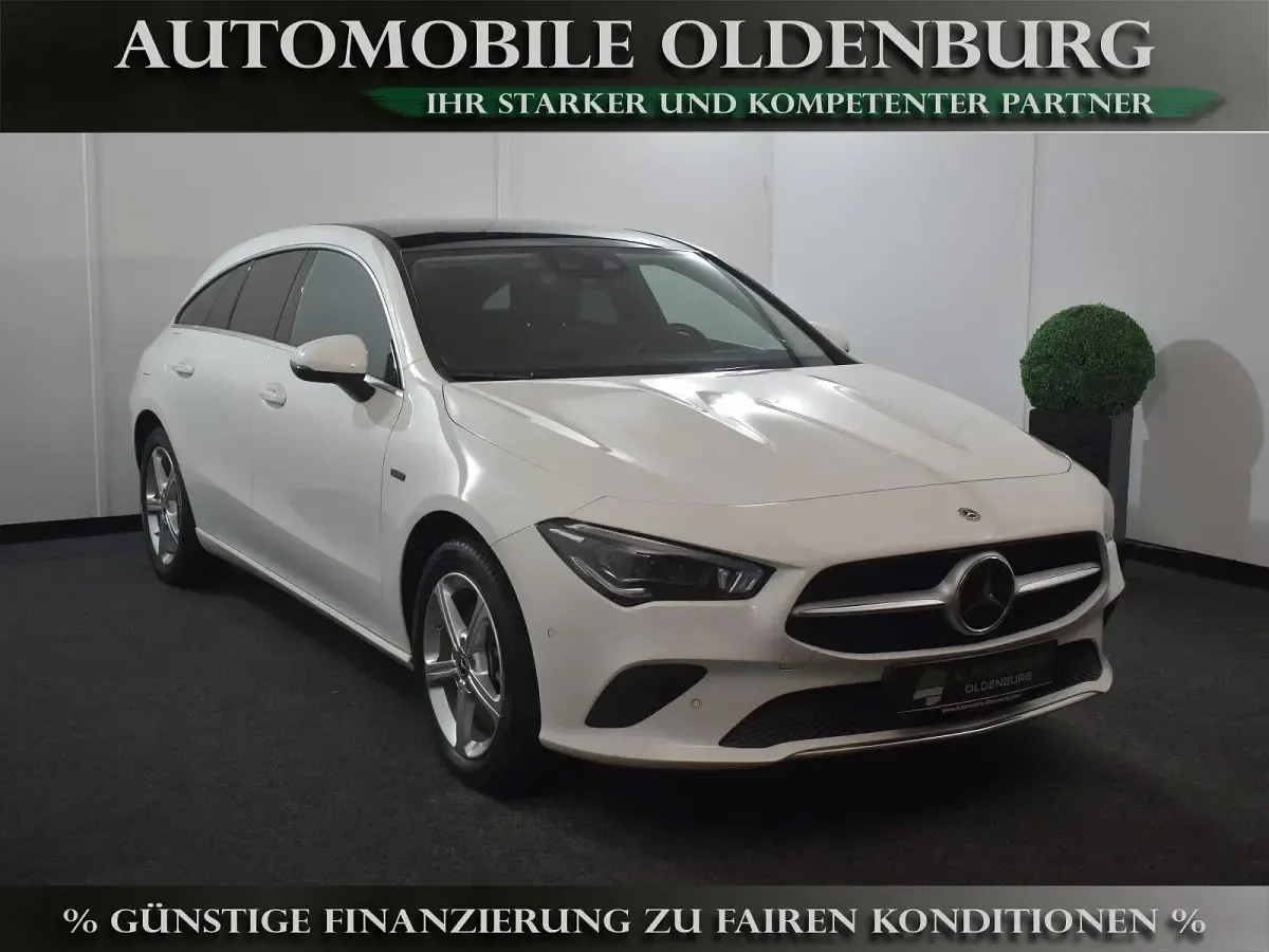 Gebraucht Mercedes CLA250e Shooting Brake Progressive 218 PS (160 kW) 2021 Weiß Kombi