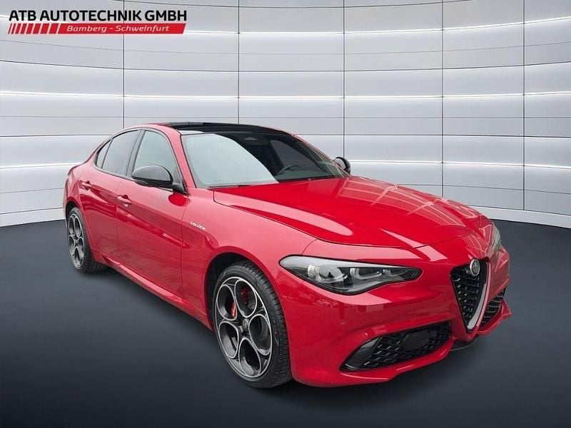 Neu Alfa Romeo Giulia Veloce 280 PS (205 kW) 2026 Rot Limousine