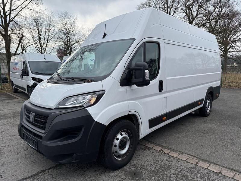 Gebraucht Fiat Ducato 140 PS (102 kW) 2023 Weiß Van