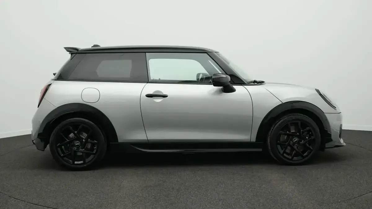 Gebraucht Mini John Cooper Works 204 PS (150 kW) 2025 Grau Kleinwagen