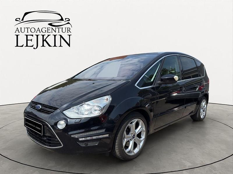Pantherschwarz metallic Gebraucht 2013 Ford S-MAX Titanium X Van / Kleinbus | 8.390 € (Guter Preis) - Bild 1/4