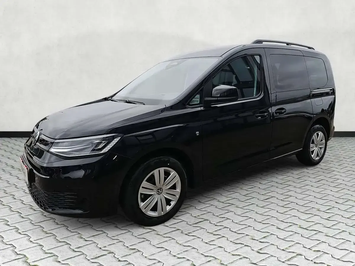 Neu VW Caddy 116 PS (85 kW) 2026 Grenadillschwarz metallic Van / Kleinbus
