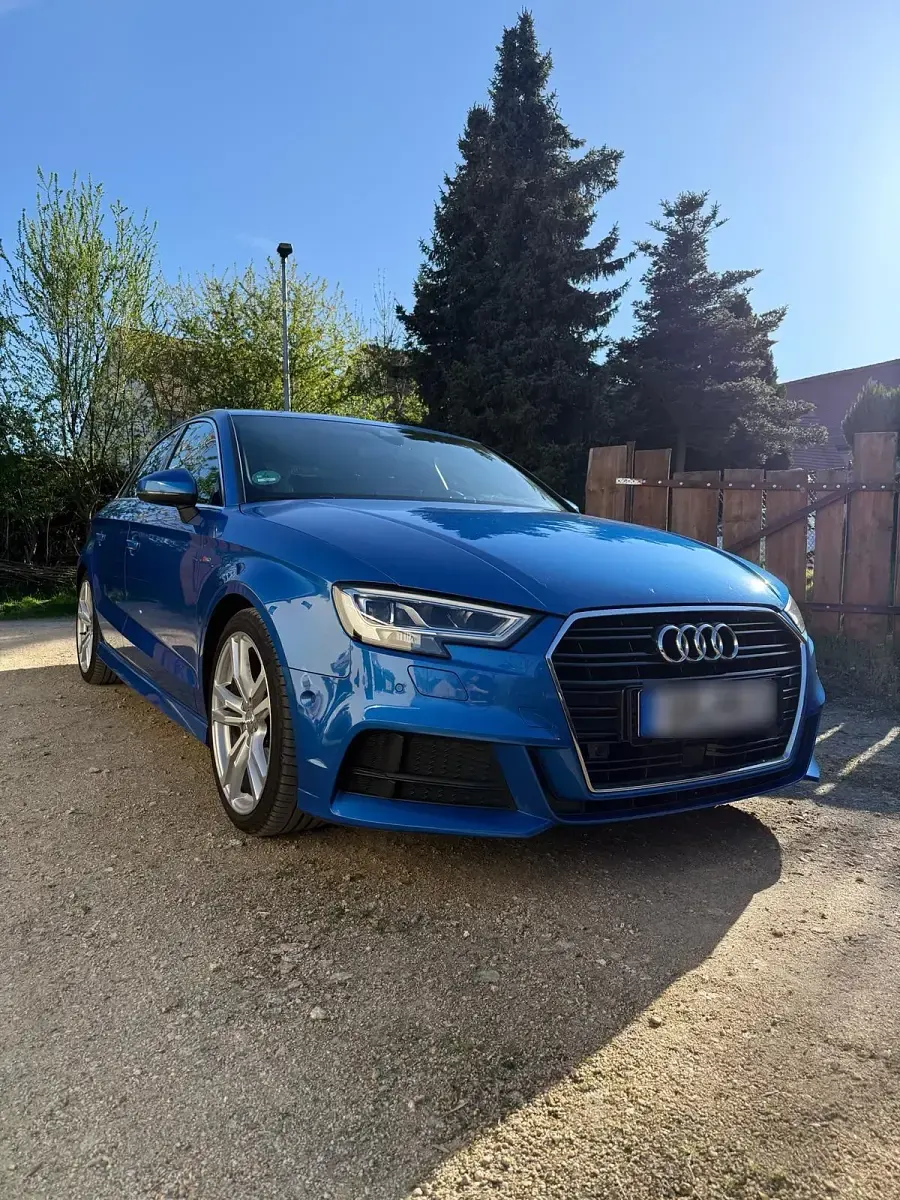 Gebraucht Audi A3 S-Line 150 PS (110 kW) 2018 Blau Limousine