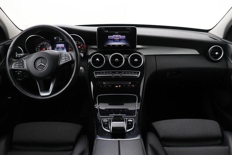 Gebraucht Mercedes C200 Premium Plus 184 PS (135 kW) 2017 Schwarz Kombi