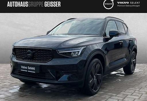 Gebraucht Volvo XC40 Plus 163 PS (119 kW) 2025 Onyx schwarz SUV