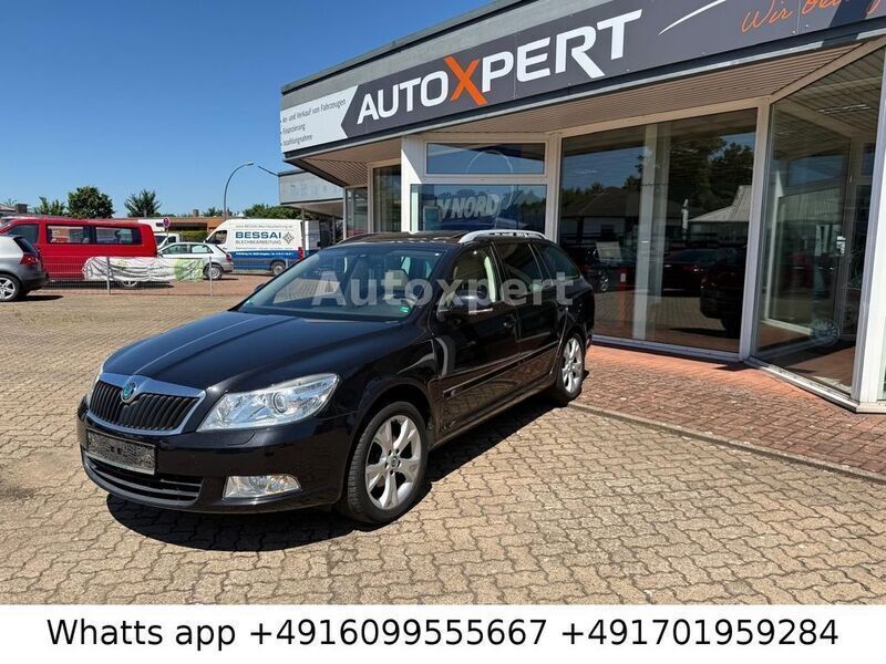 Schwarz Gebraucht 2011 Skoda Octavia Elegance Kombi | 7.999 € (Fairer Preis) - Bild 1/3