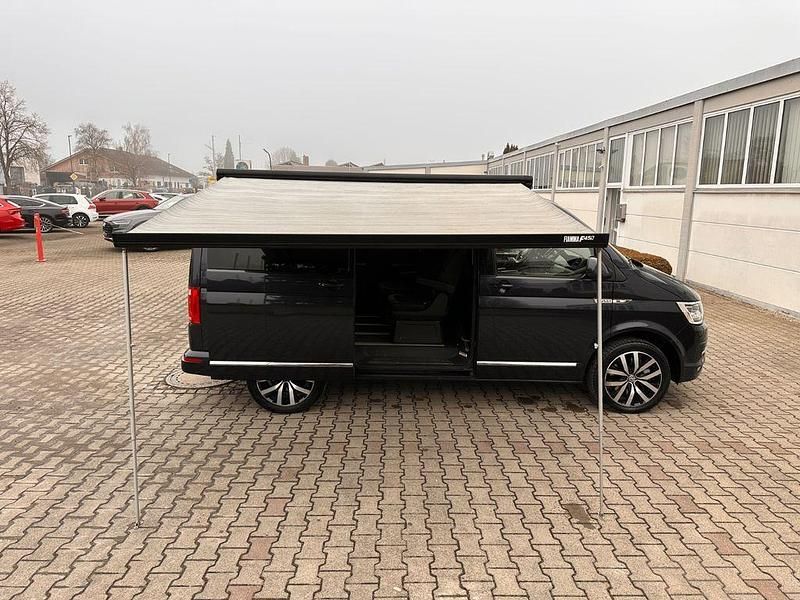 Gebraucht VW Multivan Generation Six 204 PS (150 kW) 2016 Blau Van