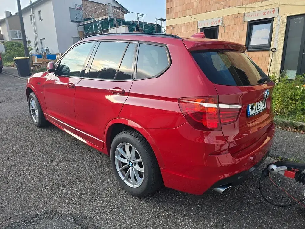 Gebraucht BMW X3 M Sport 150 PS (110 kW) 2016 Rot SUV