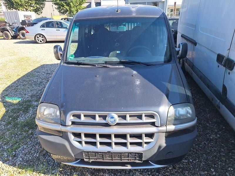 Grau Gebraucht 2003 Fiat Doblò Van / Kleinbus | 999 € (Superpreis) - Bild 1/4