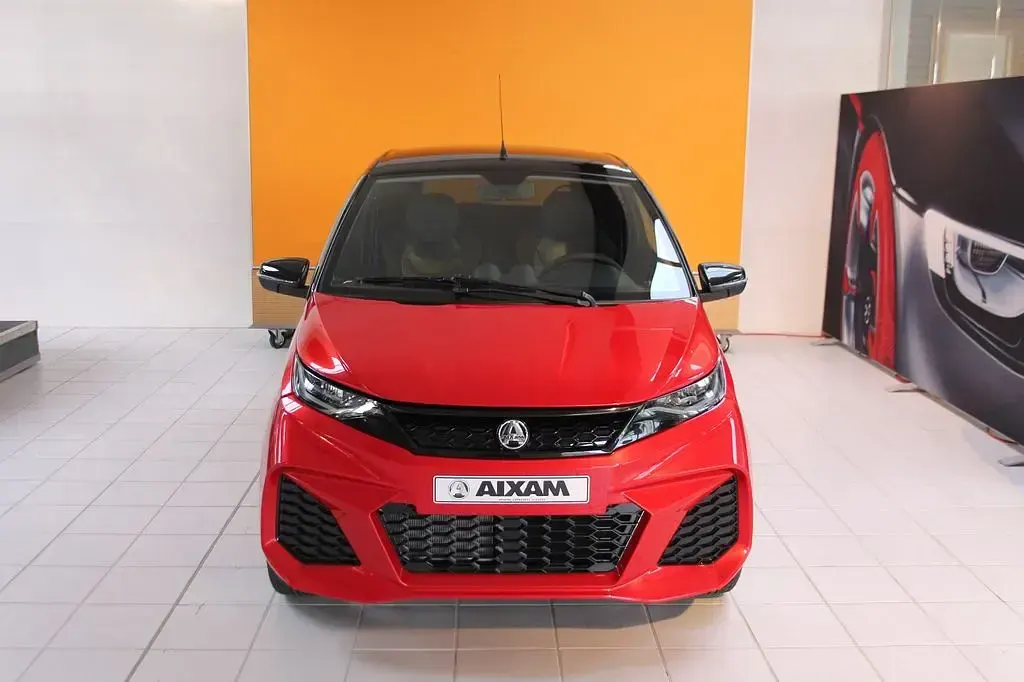 Nowe Aixam AMBITION GTO 2026 Czerwony Hatchback