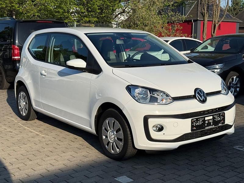 Second-hand VW up! 65 CP (47 kW) 2021 Alb Hatchback